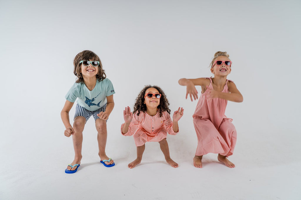 Kids met FatOncles SAM Mint kinderzonnebril