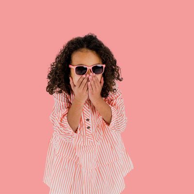 fatoncles_peuter_roze4 kinderzonnebril-voorjaar
